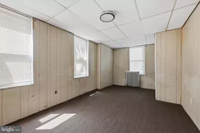 884 N 66th Street, Philadelphia, PA 19151 - Photo 6