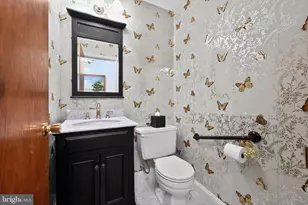 9033 Lykens Ln, Philadelphia, PA 19128 - Photo 14