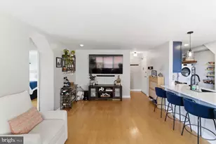 1810 Rittenhouse Square, Philadelphia, PA 19103 - Photo 8
