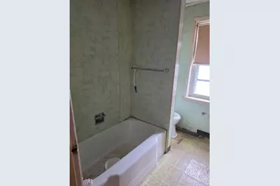 2051 N 8th Street, Philadelphia, PA 19122 - Photo 30