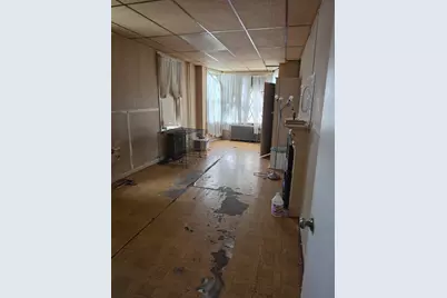 2051 N 8th Street, Philadelphia, PA 19122 - Photo 16