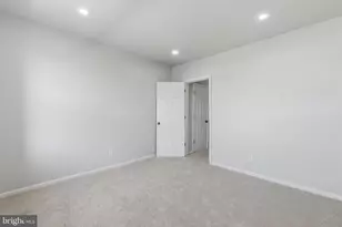 5220 Hazel Ave, Philadelphia, PA 19143 - Photo 16