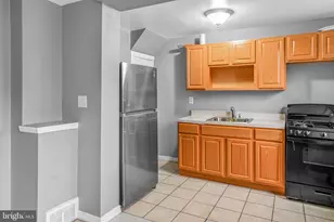626 E Raymond St, Philadelphia, PA 19120 - Photo 12