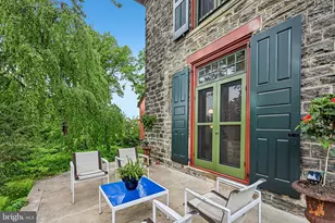 51 E Penn St, Philadelphia, PA 19144 - Photo 14