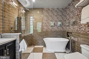 51 E Penn St, Philadelphia, PA 19144 - Photo 40