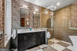 51 E Penn St, Philadelphia, PA 19144 - Photo 38