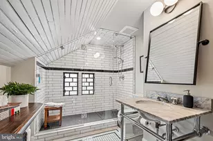 51 E Penn St, Philadelphia, PA 19144 - Photo 46
