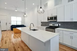 144 W Wildey St, Philadelphia, PA 19123 - Photo 4
