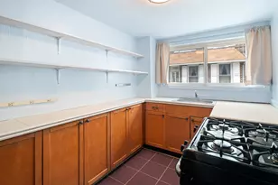 1227 S Iseminger St, Philadelphia, PA 19147 - Photo 6