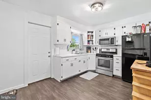 3408 Arthur St, Philadelphia, PA 19136 - Photo 8