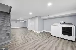 1029 S 54th St, Philadelphia, PA 19143 - Photo 16