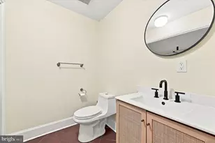 1136 N 3rd St, Philadelphia, PA 19123 - Photo 8