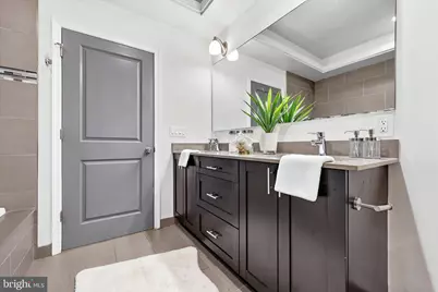 1314 N 6th Street #2R, Philadelphia, PA 19122 - Photo 34