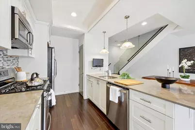 1314 N 6th Street #2R, Philadelphia, PA 19122 - Photo 22
