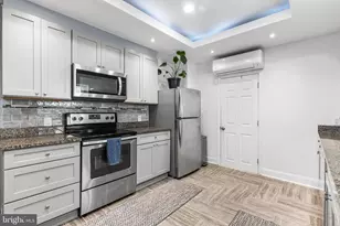 1938 S 19th St, Philadelphia, PA 19145 - Photo 10