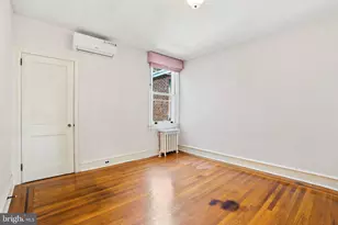 5330 N Sydenham St, Philadelphia, PA 19141 - Photo 32
