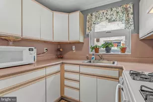 140 Sigel St, Philadelphia, PA 19148 - Photo 10