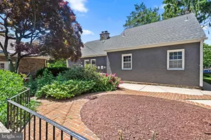 3226 W Penn St, Philadelphia, PA 19129 - Photo 46
