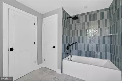 2336 Aspen Street, Philadelphia, PA 19130 - Photo 22