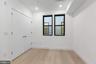 2007 Cambridge St, Philadelphia, PA 19130 - Photo 18