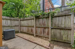 921 S 50th St, Philadelphia, PA 19143 - Photo 14
