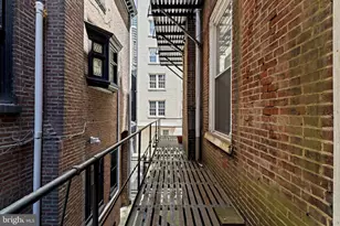 1903 Spruce St, Philadelphia, PA 19103 - Photo 26