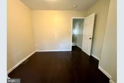 7275 Saybrook Avenue, Philadelphia, PA 19142 - Photo 10