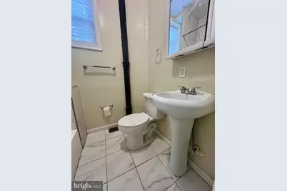 7275 Saybrook Avenue, Philadelphia, PA 19142 - Photo 14