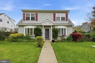 9342 Campus Ln, Philadelphia, PA 19114 - Photo 2