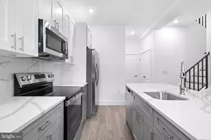 1620 N Bailey St, Philadelphia, PA 19121 - Photo 8