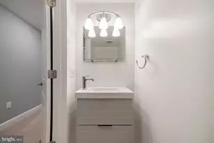 618 Cantrell St, Philadelphia, PA 19148 - Photo 24