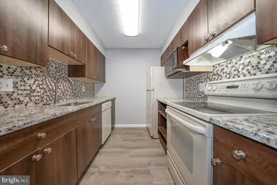 1420 Locust Street #7E, Philadelphia, PA 19102 - Photo 4