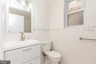537 N 33rd St, Philadelphia, PA 19104 - Photo 8