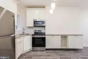537 N 33rd St, Philadelphia, PA 19104 - Photo 2