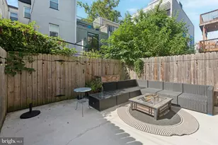 1522 Brown St, Philadelphia, PA 19130 - Photo 12