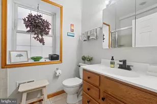 1522 Brown St, Philadelphia, PA 19130 - Photo 14