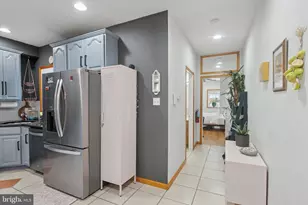 1522 Brown St, Philadelphia, PA 19130 - Photo 8