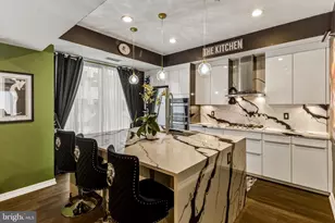 122 New St, Philadelphia, PA 19106 - Photo 2
