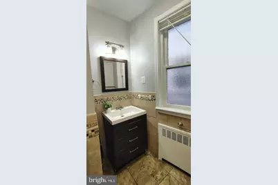 523 W Nedro Avenue, Philadelphia, PA 19120 - Photo 10