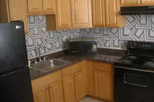 2010 W Oxford St, Philadelphia, PA 19121 - Photo 6