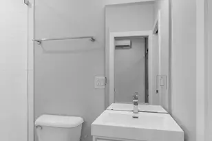 257 N 3rd St, Philadelphia, PA 19106 - Photo 12