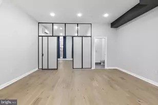 257 N 3rd St, Philadelphia, PA 19106 - Photo 4