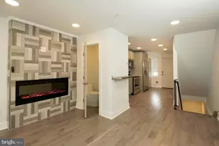 2001 N Hope St, Philadelphia, PA 19122 - Photo 8