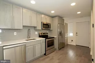 2001 N Hope St, Philadelphia, PA 19122 - Photo 2