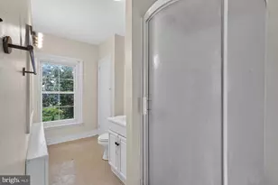 350 Green Ln, Philadelphia, PA 19128 - Photo 14
