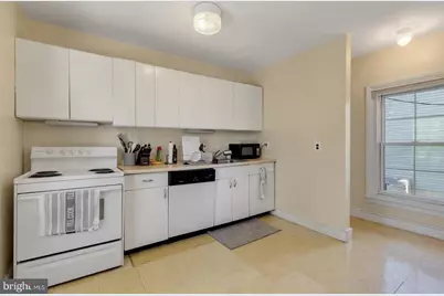 350 Green Lane #2R, Philadelphia, PA 19128 - Photo 10