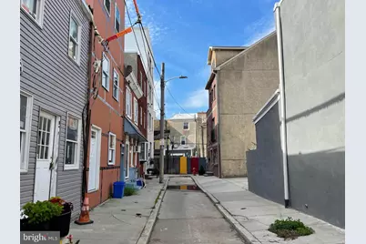 1417 S Philip Street, Philadelphia, PA 19147 - Photo 2