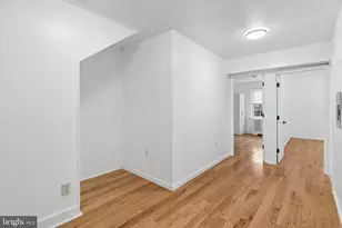 1225 Spruce St, Philadelphia, PA 19107 - Photo 22
