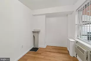 1225 Spruce St, Philadelphia, PA 19107 - Photo 24