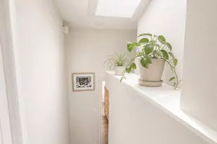 557 N 16th St, Philadelphia, PA 19130 - Photo 2